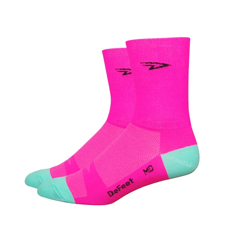 Defeet Aireator 5in D-Logo Socks in Pink