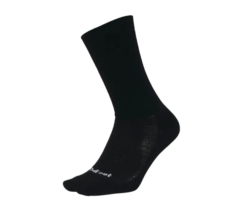 Defeet Aireator 6-inch D-Logo Sock in Black