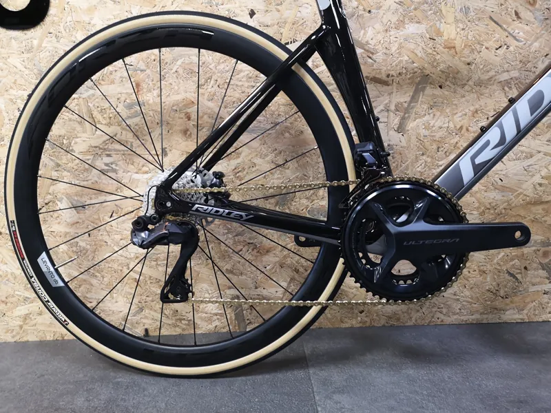 Ridely Noah Fast Ult Di2 Forza Carbon wheels-3