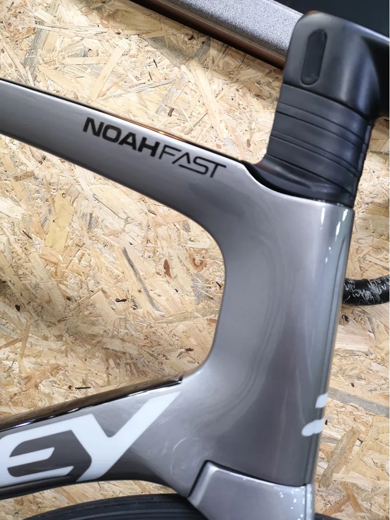 Ridely Noah Fast Ult Di2 Forza Carbon wheels-2