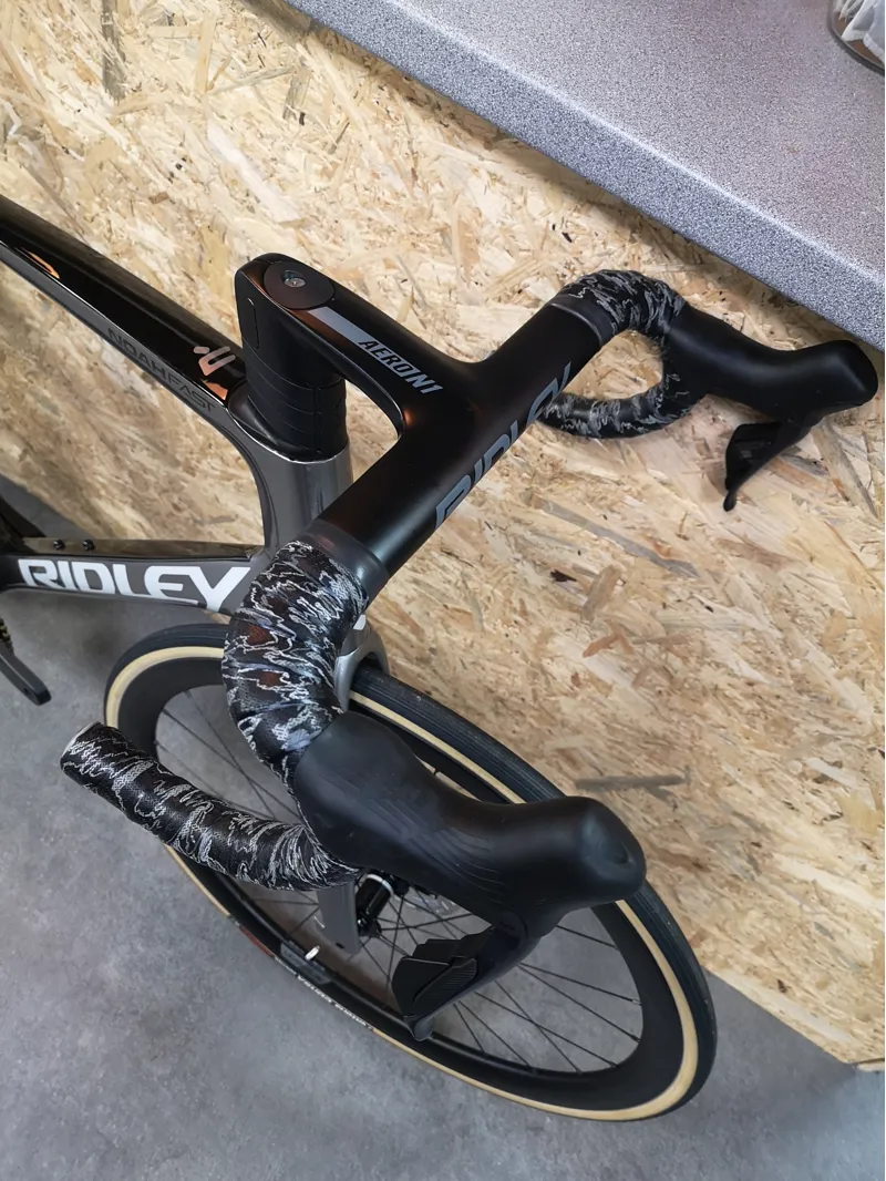 Ridely Noah Fast Ult Di2 Forza Carbon wheels-1