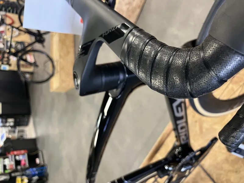 Ridley Noah Disc Medium 105Di2 Reynolds carbon-1