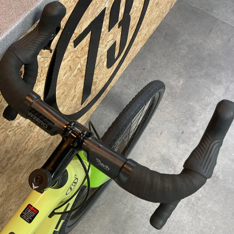 Felt Breed Carbon Advanced  GRX 820 58cm Limelight Ex-Demo-1