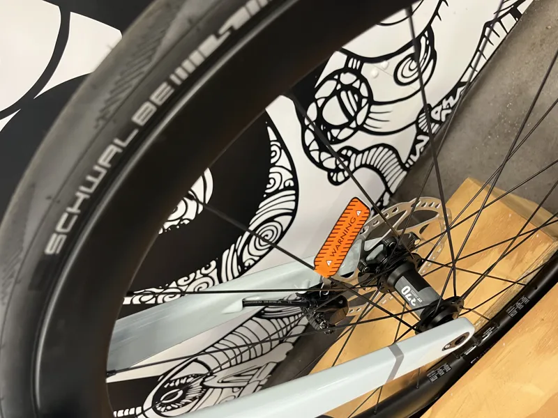 Cinelli Pressure ADR 105Di2 Large 56cm-1