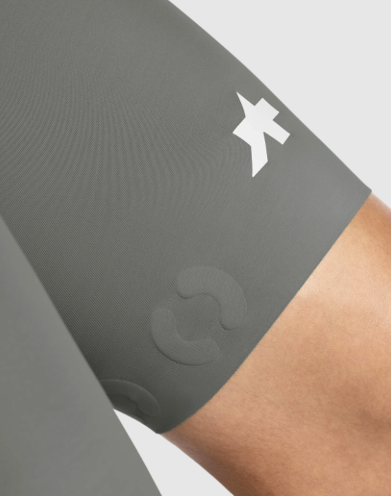 .Assos Equipe R Bib Shorts Edge Green size Large-3