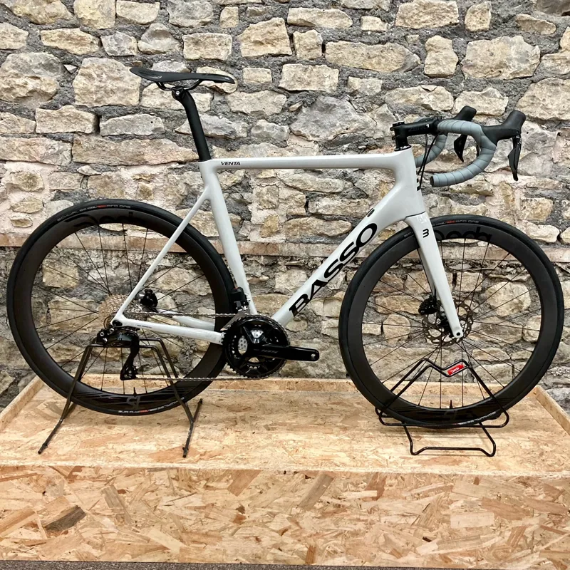 Basso Venta 105 Di2 Deda SL4 Carbon Disc Wheels 56cm-1